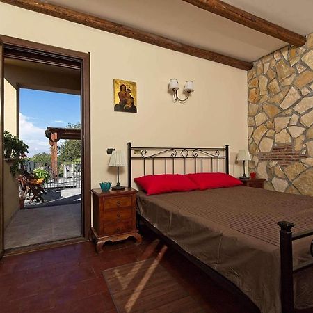 Horse House Apartment Ragalna Exterior photo